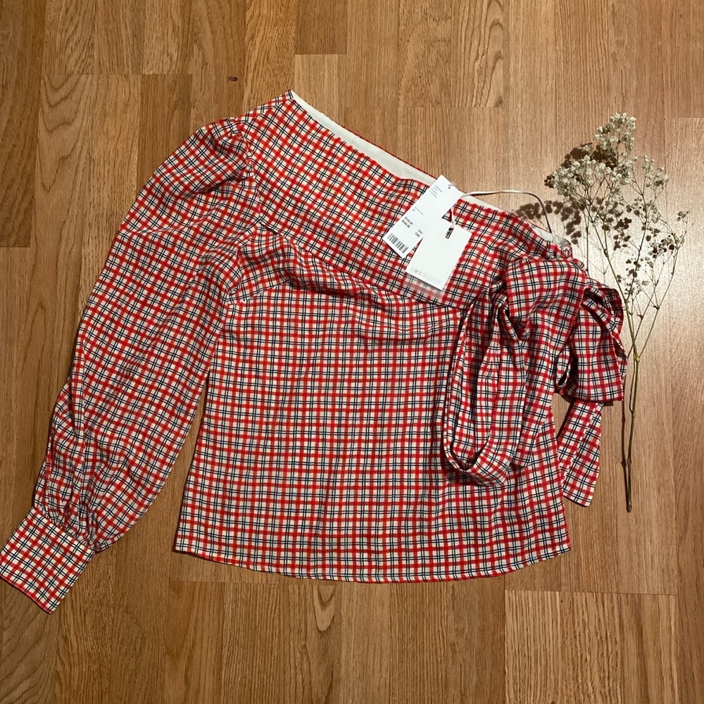 NWT Cameo Collective off-the-shoulder plaid blouse